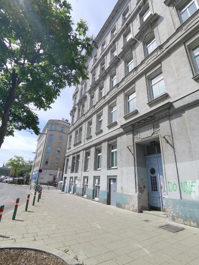 Apartments Hellwagstrasse Vienna Exterior photo